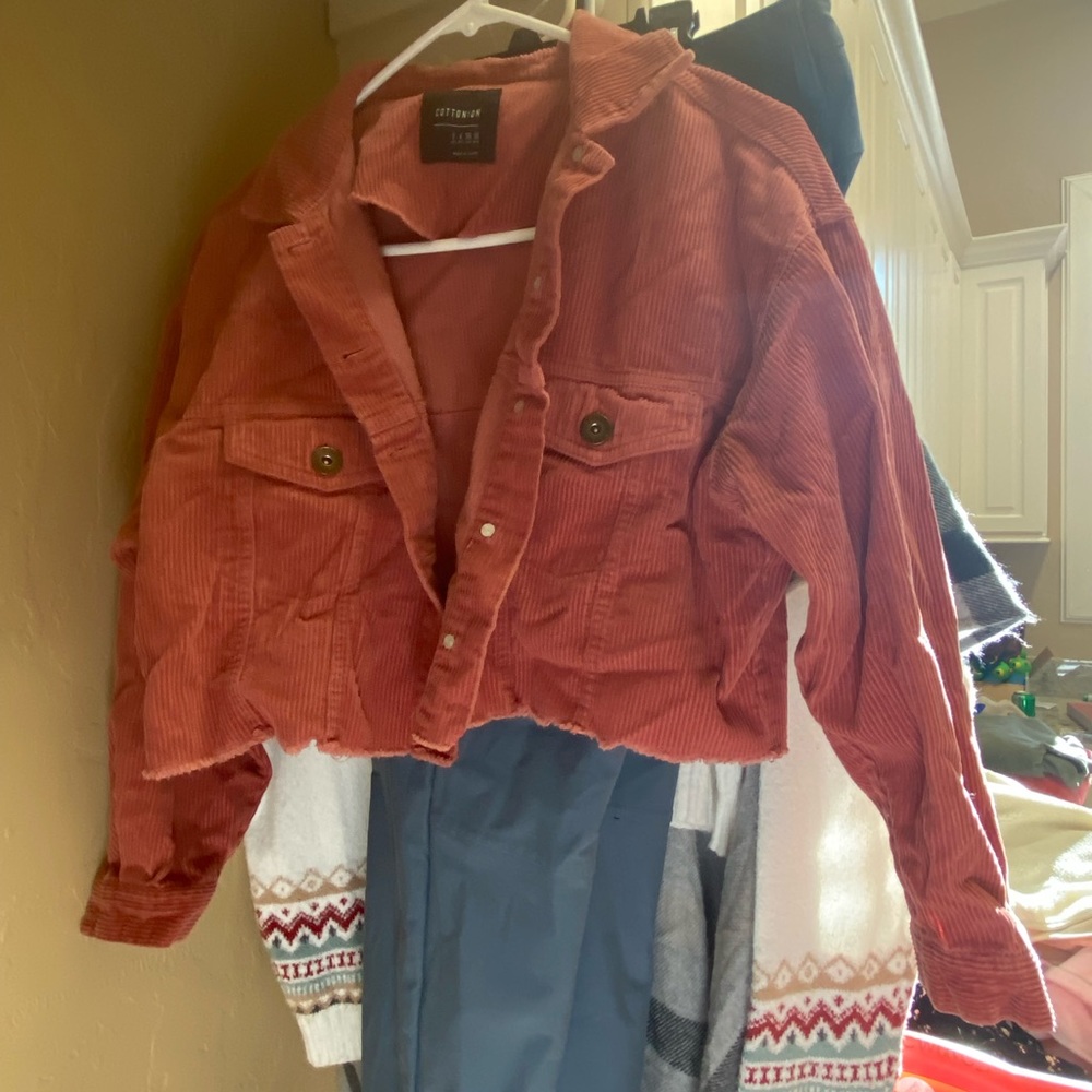 Pink red crop corduroy jacket